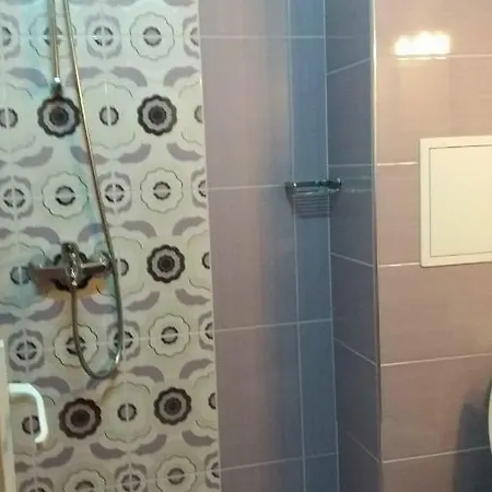 мелиса Borino