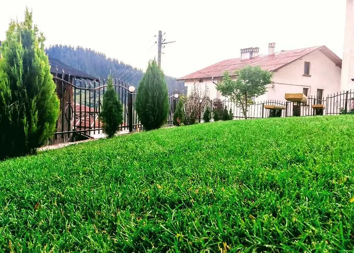 Pensión мелиса